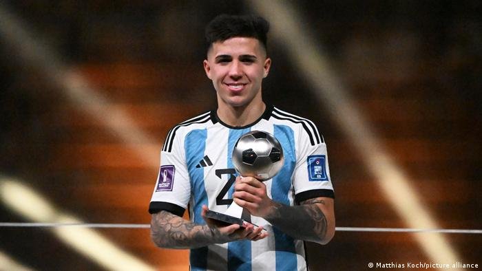 Jugador de Argentina se convierte en el fichaje más caro en la historia