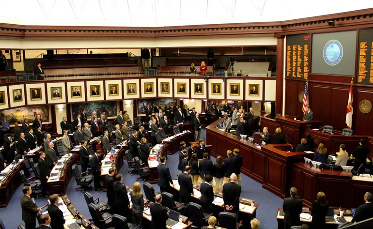 Congreso estatal aprueba multimillonario presupuesto