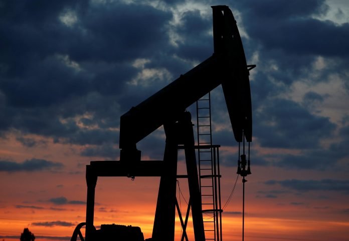 EEUU busca el respaldo internacional para prohibir la compra de petróleo ruso