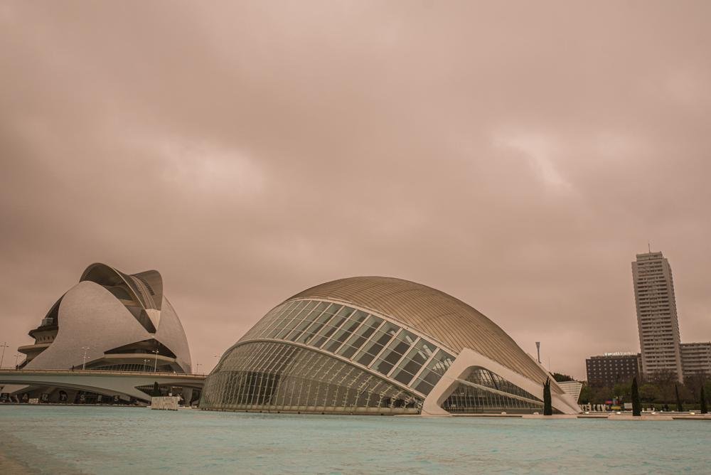 Polvo del Sáhara tiñe el cielo de España