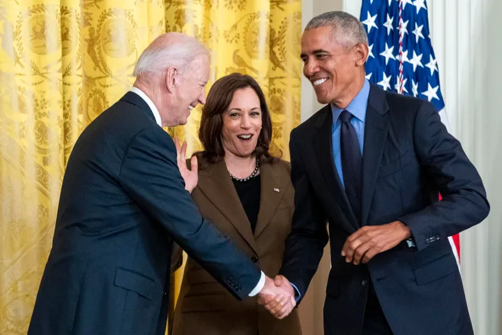 Biden y Obama anuncian nuevas medidas ACA para reducir costos de atención médica en Florida
