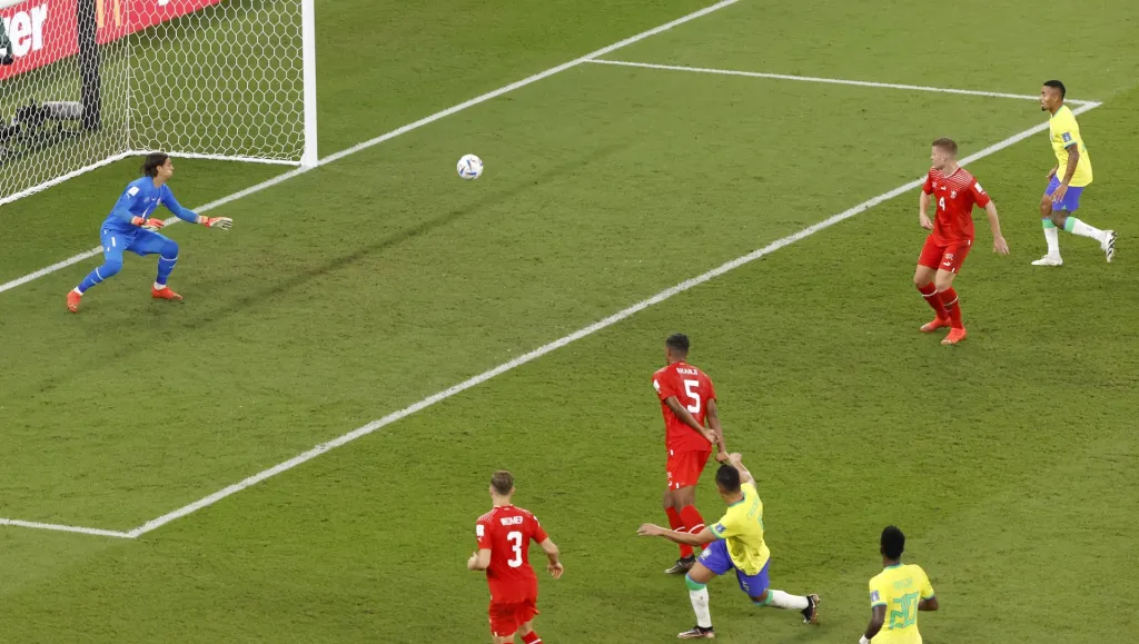 Brasil gana por la mínima a Suiza