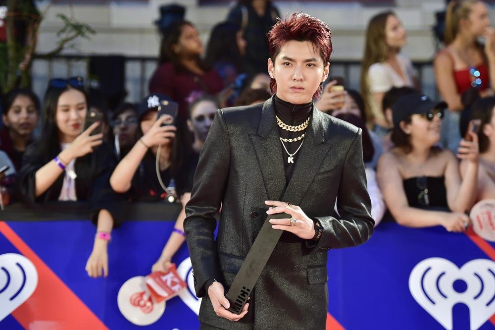 China sentencia a estrella chino-canadiense Kris Wu a 13 años