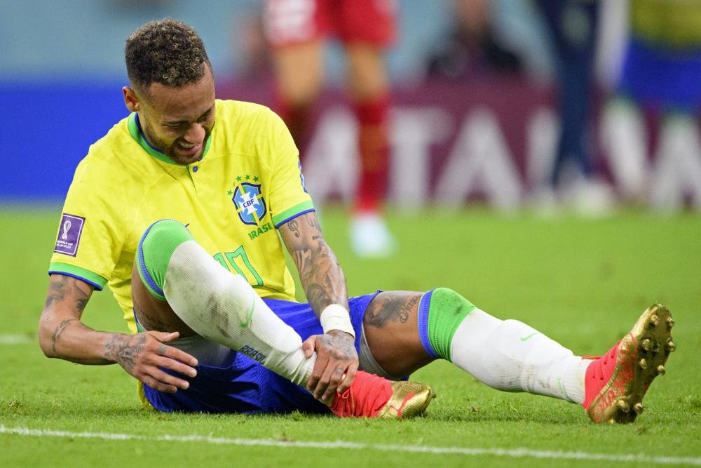 Neymar con intenciones de volver a la Copa del Mundo a pesar de lesión