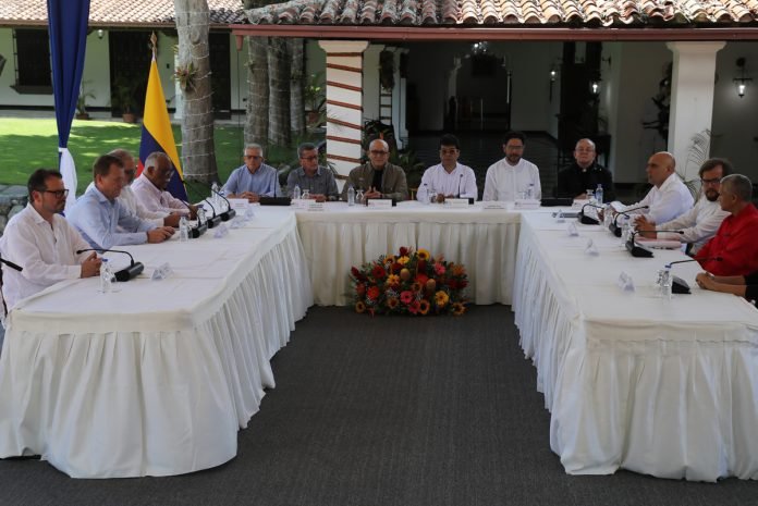 Iglesia católica será acompañante de diálogos de paz con el ELN