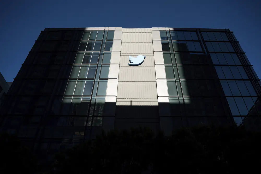 Musk lanza encuesta sobre su permanencia en Twitter y el resultado no le favorece