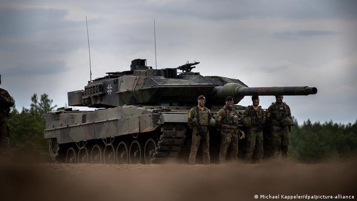 Alemania anuncia oficialmente envío de tanques Leopard a Ucrania