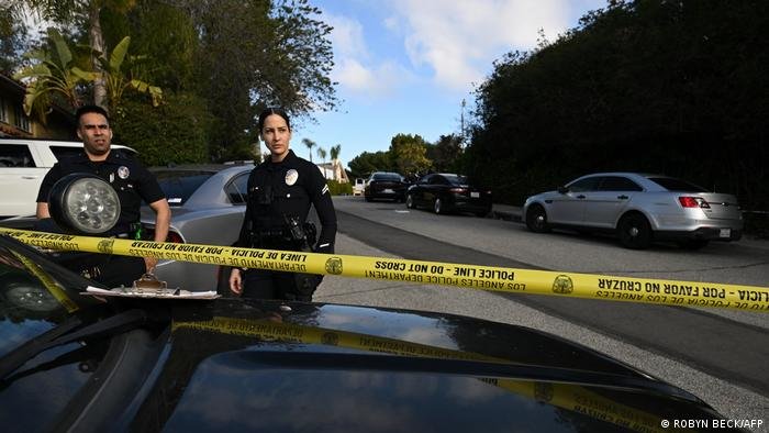 Tres fallecidos y cuatro heridos por tiroteo en Los Ángeles