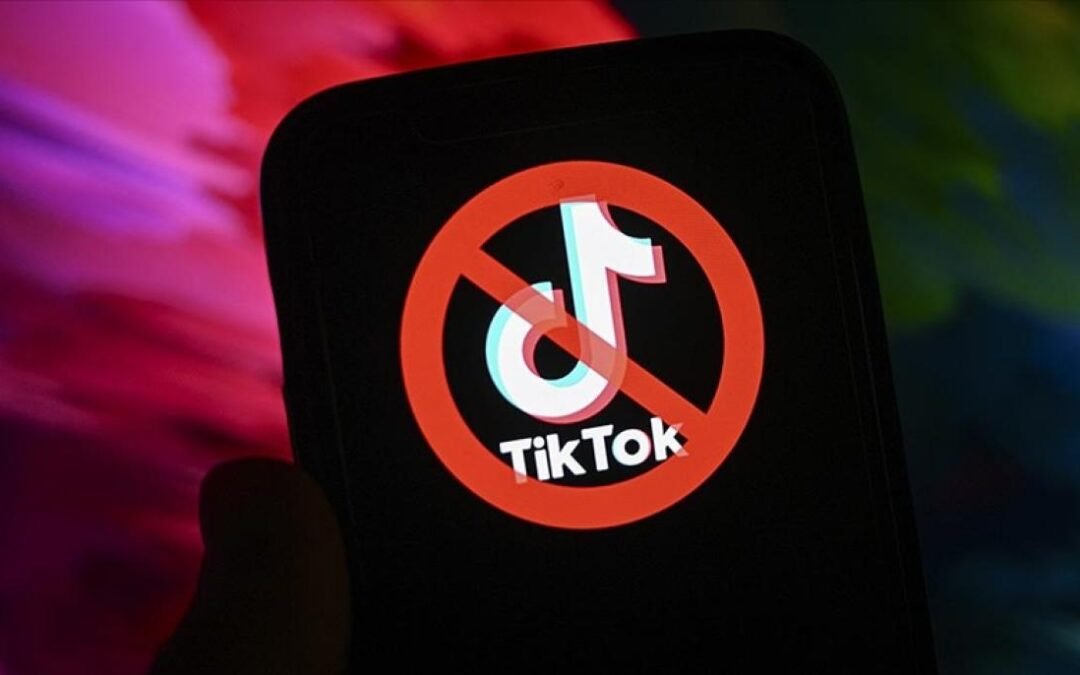 Australia prohíbe TikTok en dispositivos del gobierno