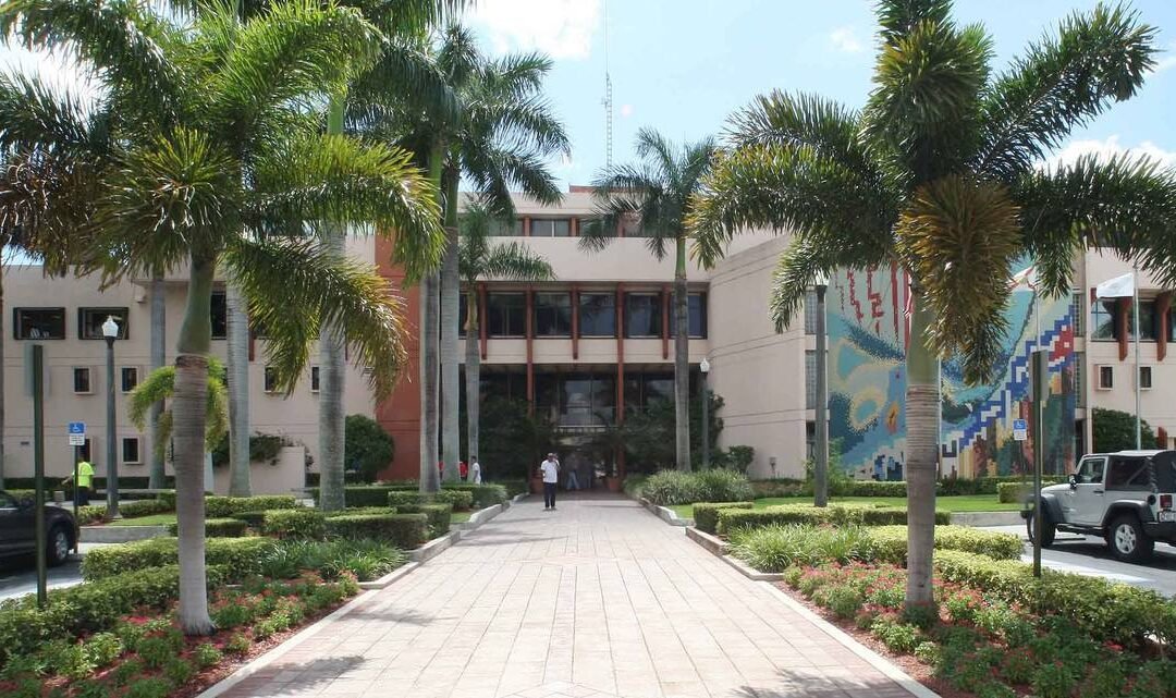 Hialeah podría anexar la parte industrial de Brownsville