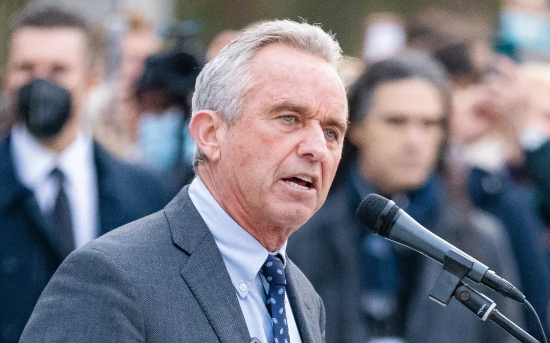 Robert Kennedy Jr. se postula a la presidencia en 2024