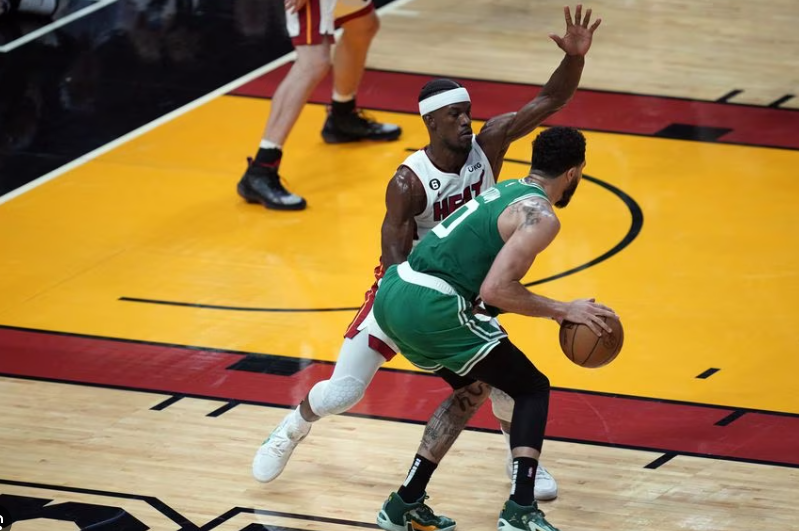 Miami Heat no pudo completar la barrida ante los Celtics
