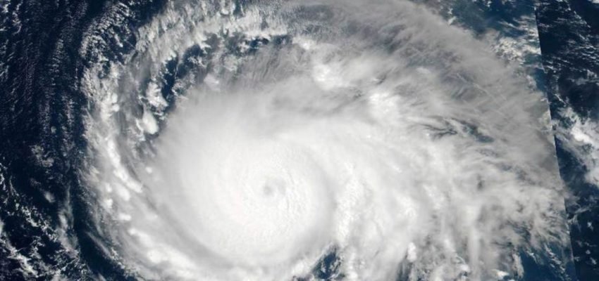 Depresión tropical avanza lentamente por el Golfo de México