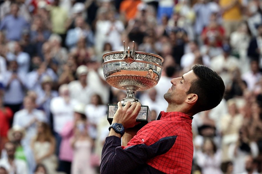 Djokovic logra su 23 Grand Slam y recupera el número 1