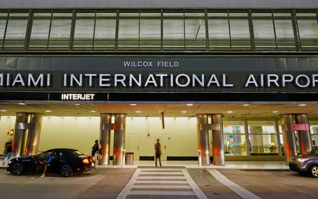 ¿Qué está ocurriendo en el Aeropuerto de Miami?