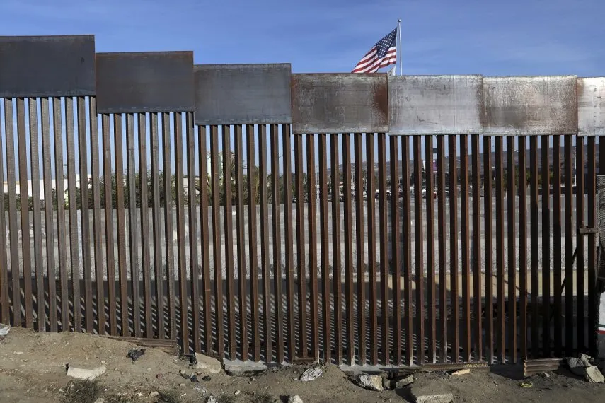 Caravana de migrantes avanza en México hacia EEUU
