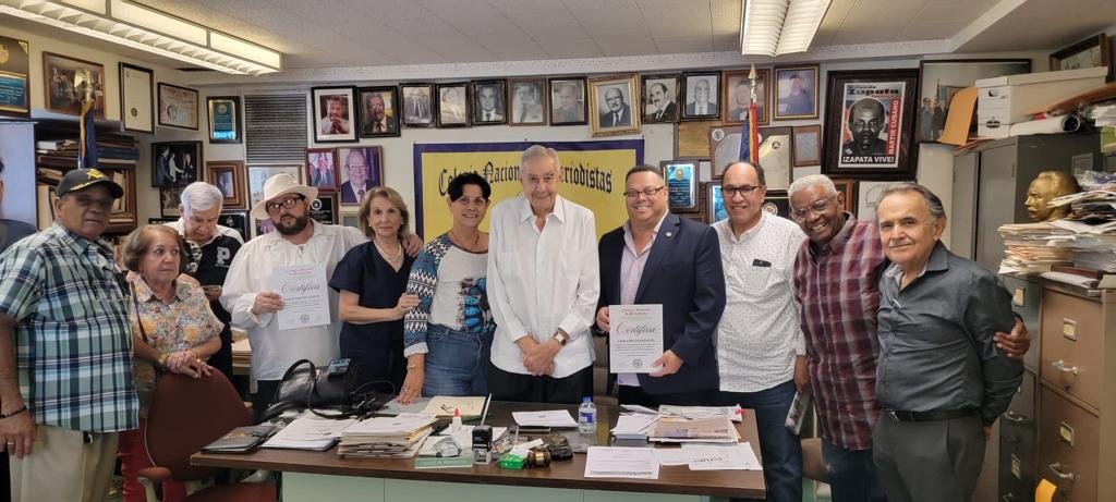 Doral Voice ya es miembro pleno del Colegio Nacional de Periodistas de Cuba en el exilio