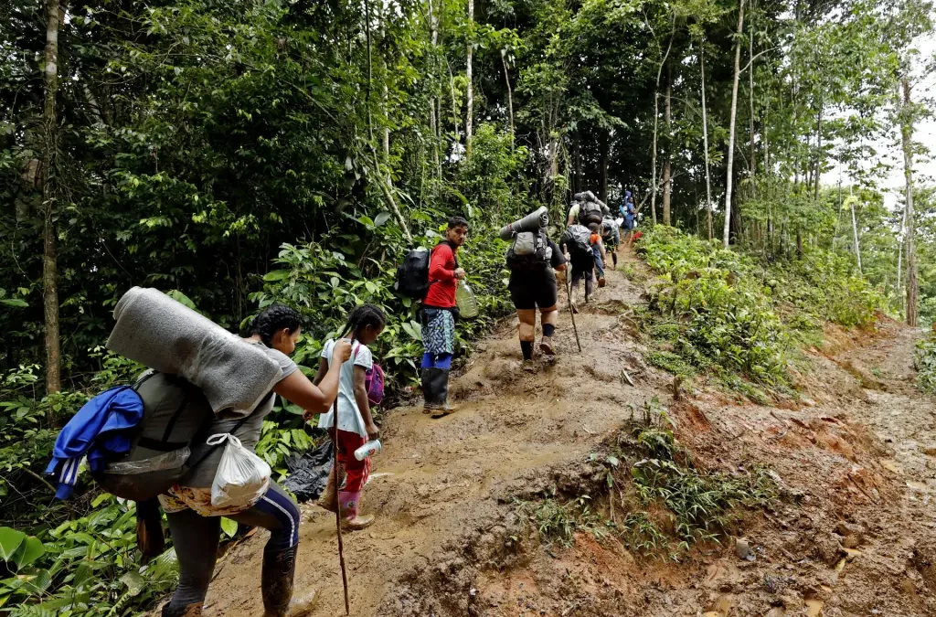 Migrantes que han cruzado el Darién durante 2023 superan récord de todo 2022