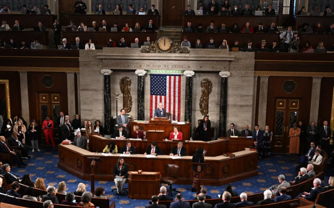 Nueve republicanos compiten por la presidencia de la Cámara de Representantes de EEUU