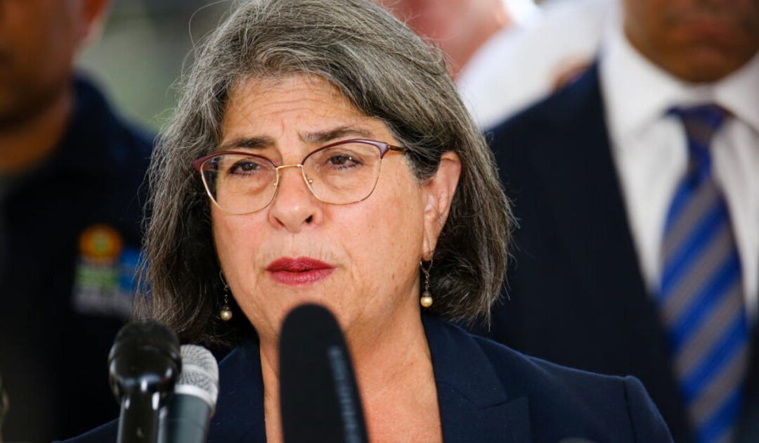 Daniella Levine Cava visita Japón en busca de negocios para el condado