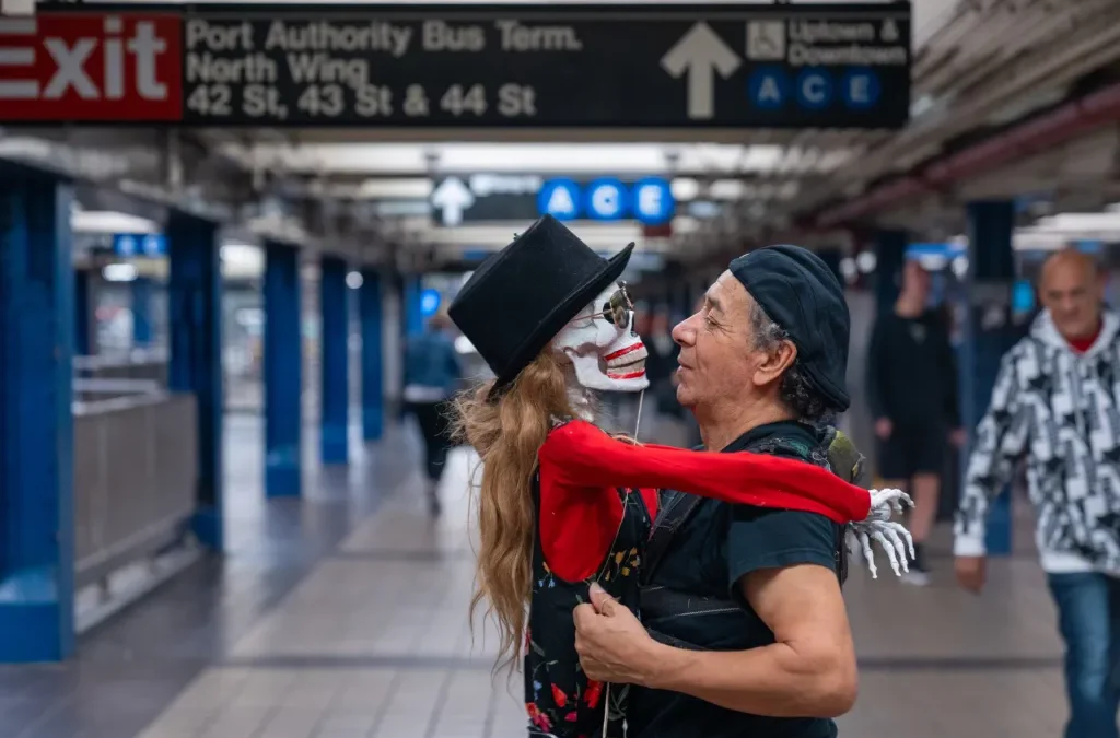 Julio César Díaz, el colombiano que baila con la muerte en Nueva York