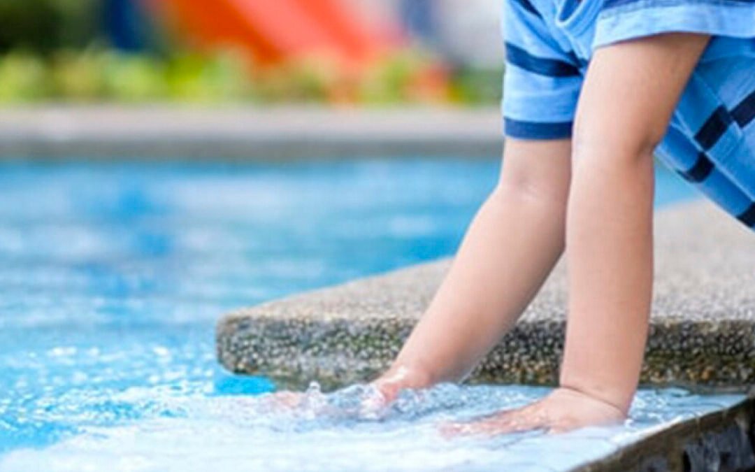 Niño de 2 años murió ahogado en una piscina