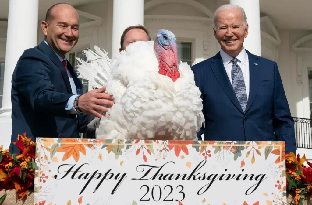 Pavos recibieron indulto del presidente Joe Biden por Acción de Gracias