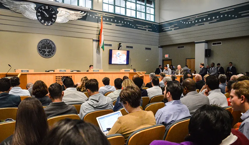 Miami lanza programa de asistencia al alquiler para personas mayores