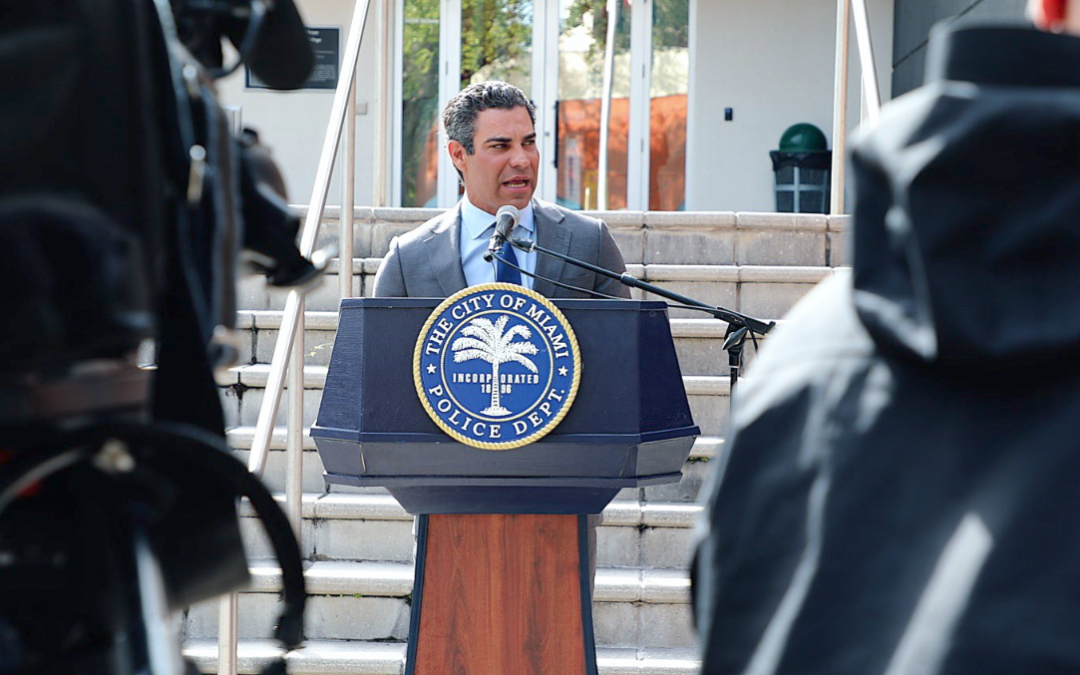 Alcalde Francis Suárez presentó logros y planes