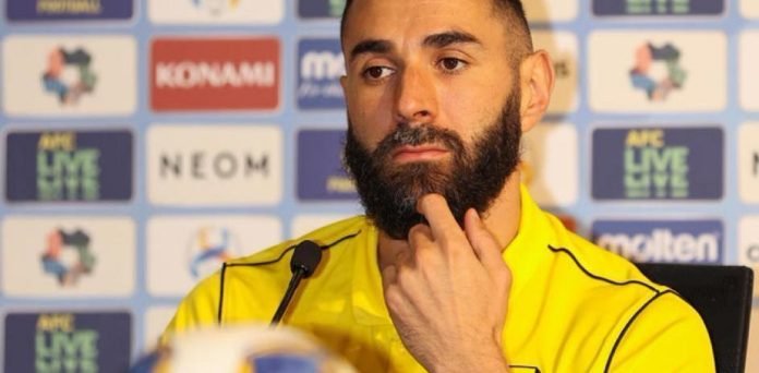Benzema denuncia a ministro francés por afirmar que tenía vínculos islamistas