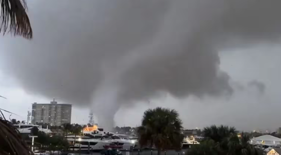 De qué trata el tornado del que todos hablan en Florida