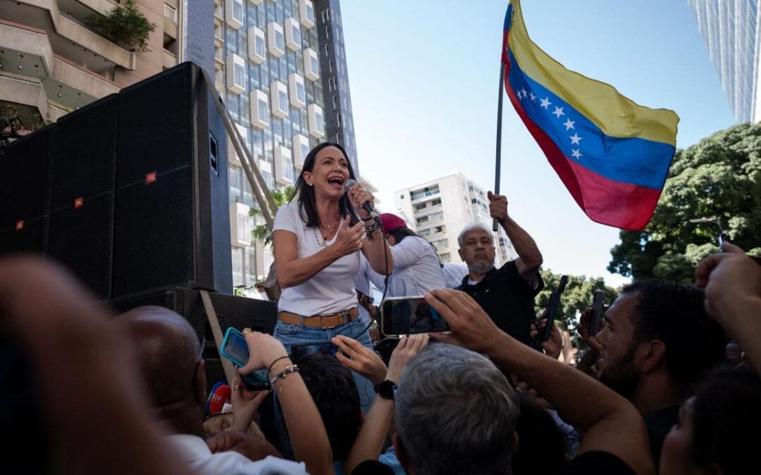 El mundo repudia la inhabilitación de María Corina Machado