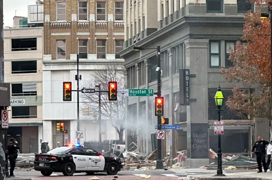 Más de 20 heridos dejó explosión de un histórico hotel en Texas