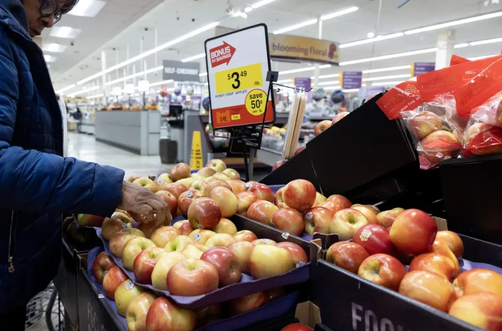 Inflación en EEUU bajó tres décimas en enero