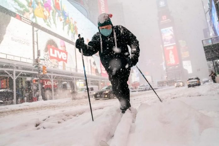 Nueva York se prepara para una gran tormenta de nieve