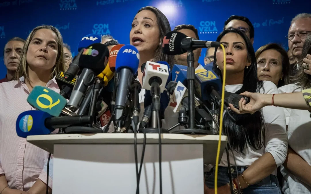 María Corina Machado denuncia impedimentos para inscribir candidatura presidencial