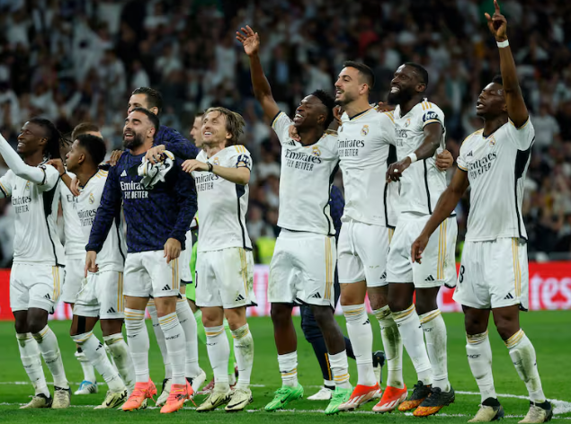 Real Madrid se impuso 3-2 ante el Barcelona y sentenció La Liga en el Bernabéu