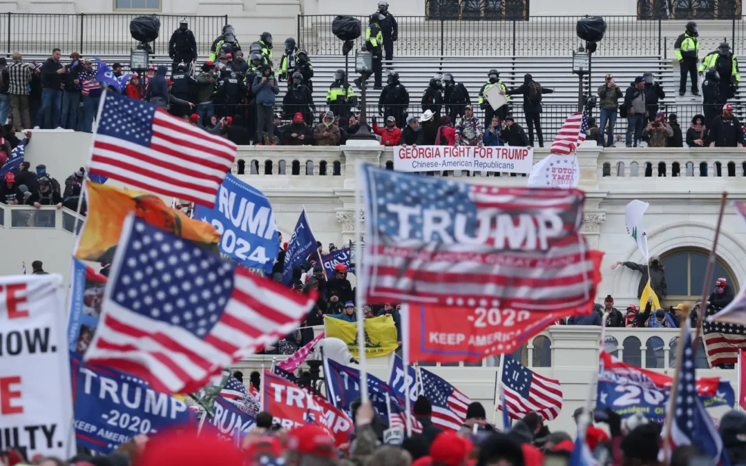 Supremo de EEUU examina caso para eximir a asaltantes del Capitolio y a Trump