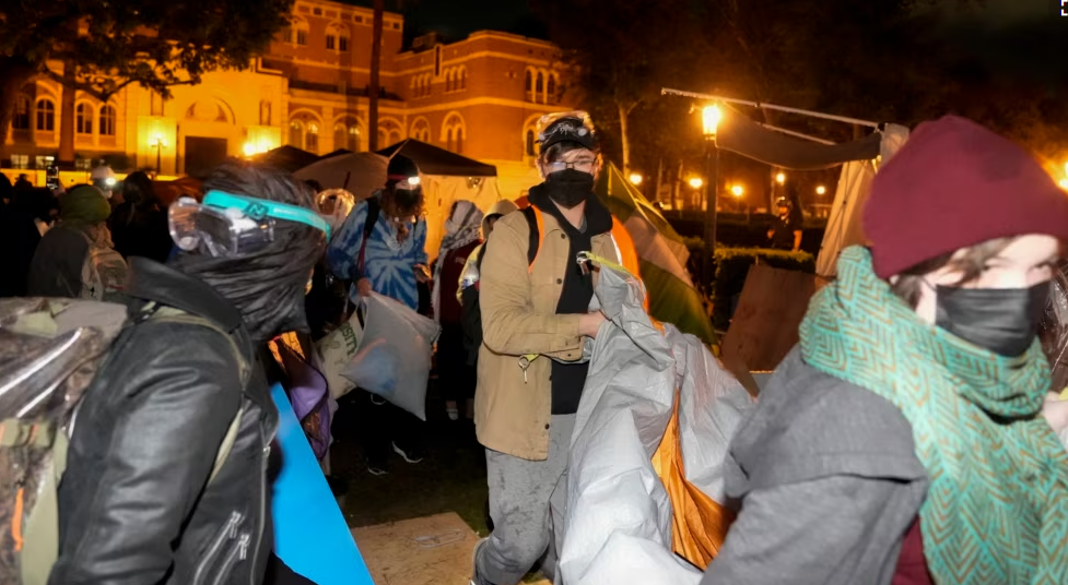 Manifestantes desalojaron campamento en Universidad del Sur de California