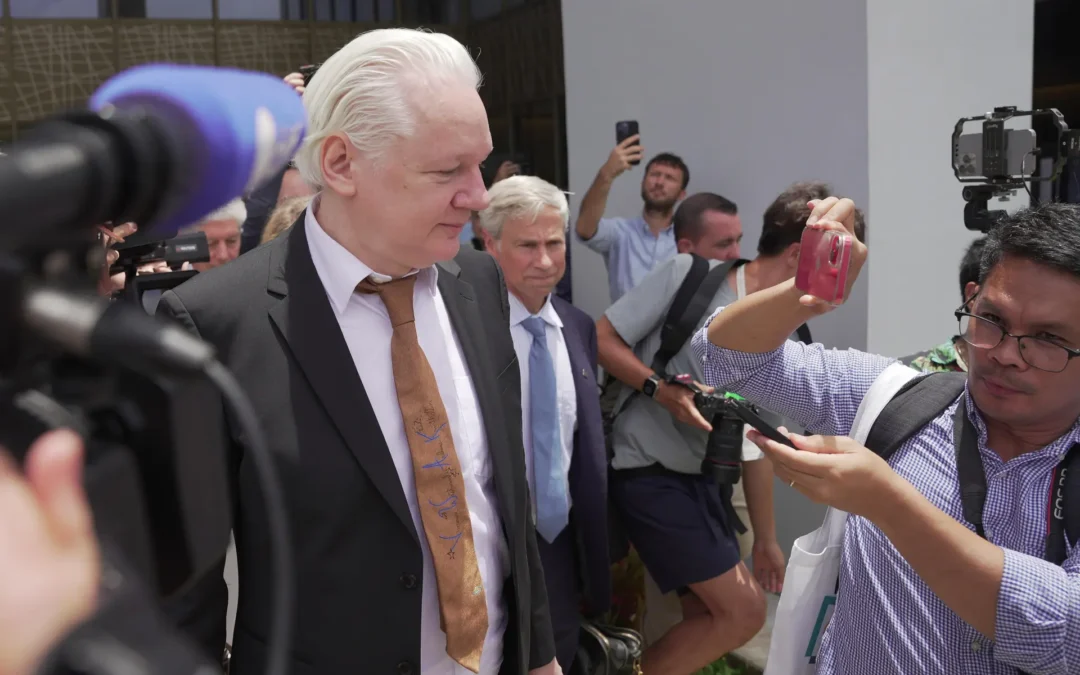 Jueza de EEUU permite a Julian Assange regresar a Australia “como un hombre libre”