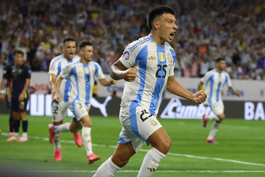 Argentina sufrió y pasó a semifinales en los penaltis ante un buen Ecuador
