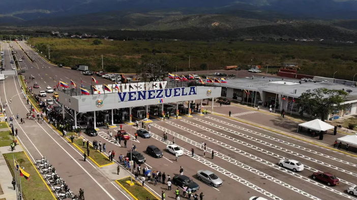 Colombia militarizó fronteras con Venezuela en medio de tensión electoral