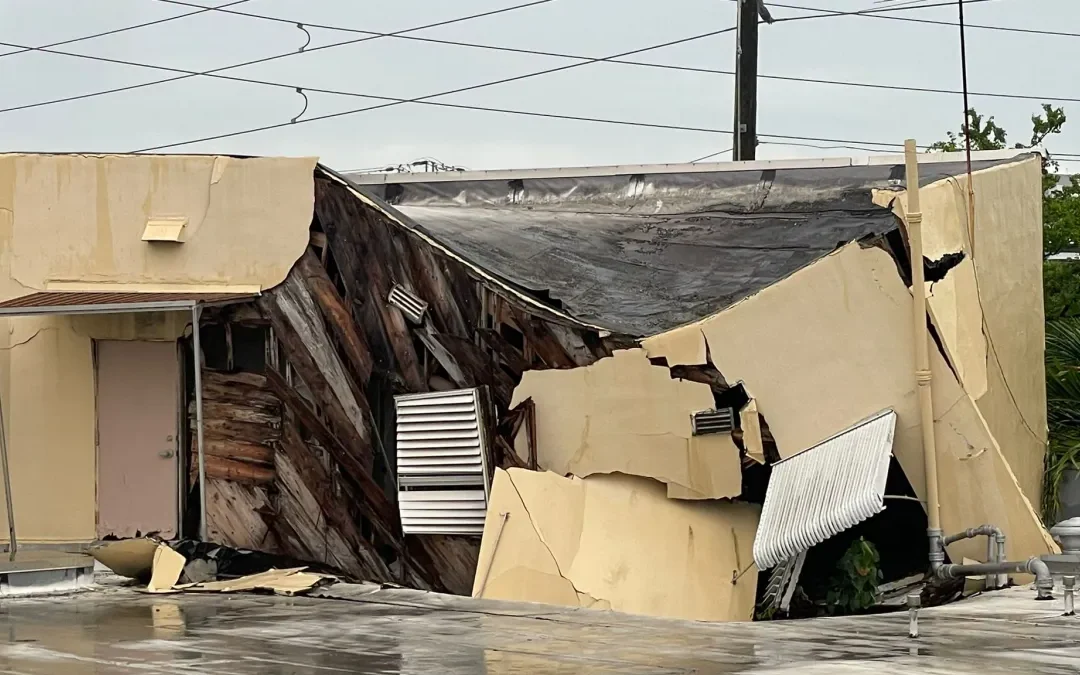 Colapso de edificio en La Pequeña Habana provocó cierre de vías