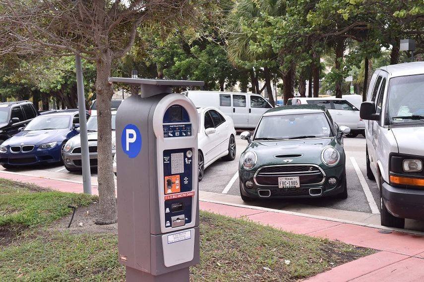 Tarifas de parking en Miami Beach aumentan para turistas y residentes