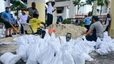 Piden a los residentes de Miami-Dade estar preparados para la llegada del huracán Milton