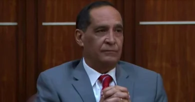 Declaran culpable al ex comisionado de Miami-Dade por corrupción