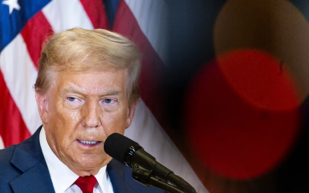 Fiscal Smith solicitó desestimar los casos contra Donald Trump