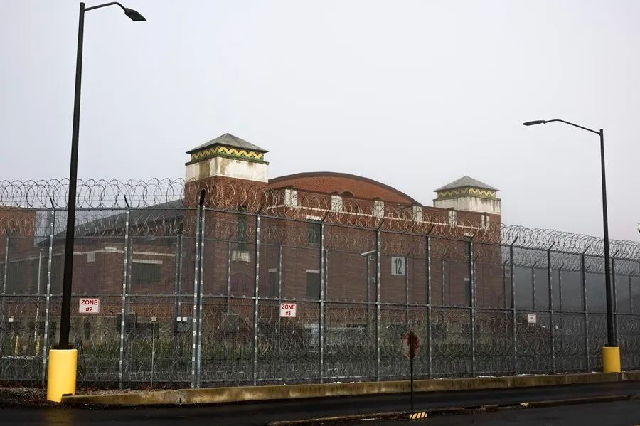 Luigi Mangione es acusado de asesinato en primer grado