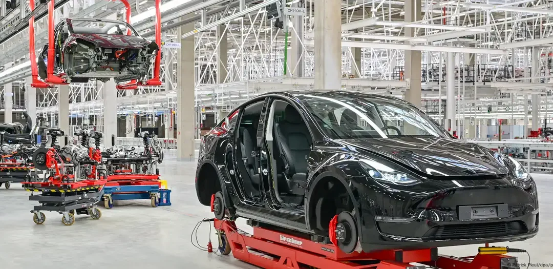 Tesla anuncia caída de venta de sus vehículos en 2024