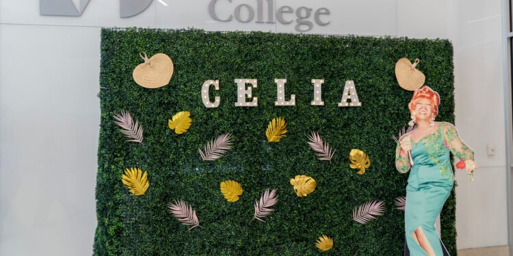 Universidad de Miami inaugura exposición de Celia Cruz